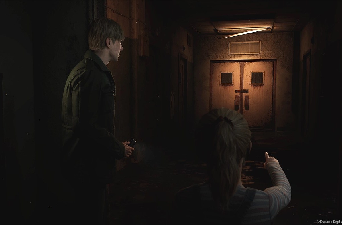 Auch im Remake von Silent Hill 2 geht es nicht mit rechten Dingen zu.