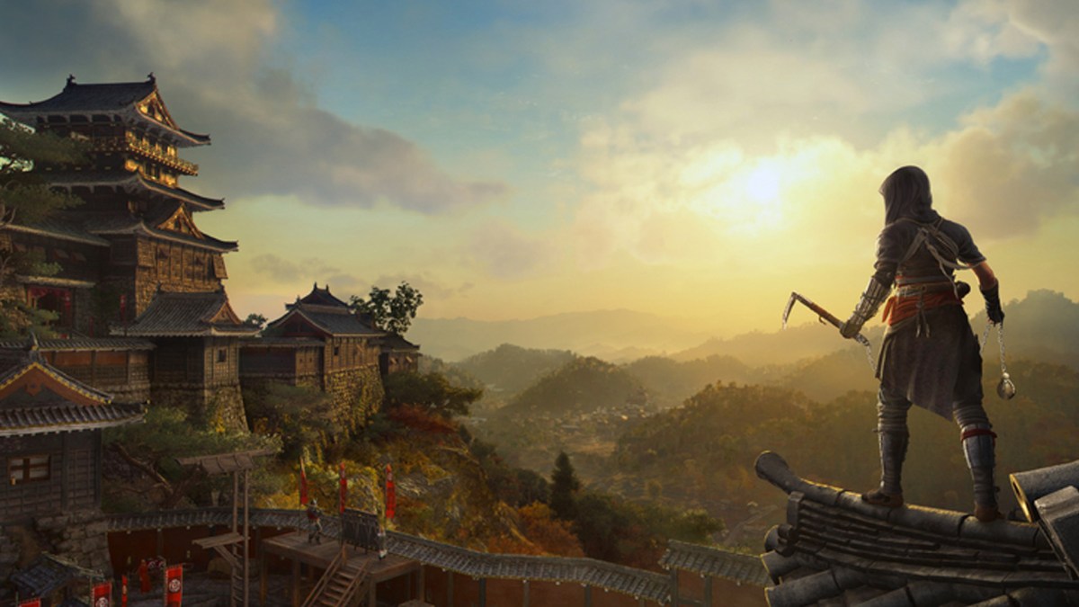 Screenshot aus Assassin's Creed Shadows, auf dem die Protagonistin auf einen Burg schaut.